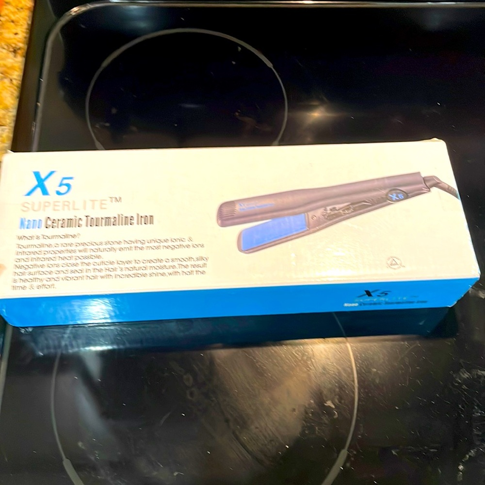X5 Superlite Nano Ceramic Tourmaline Flat Iron